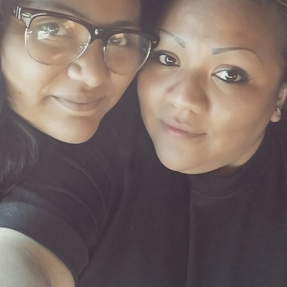 Profile Picture of Leiby Lara (@karmalara) on Poshmark