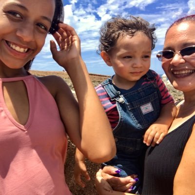 Profile Picture of Edith Luz Pagán (@edithpr65) on Twitter