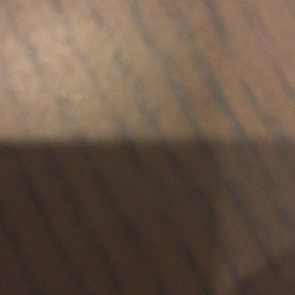 Profile Picture of Emma Siryani (@emilysiryani) on Poshmark