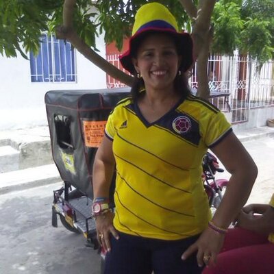 Profile Picture of Zoraida Arroyo (@ZoArroyo) on Twitter