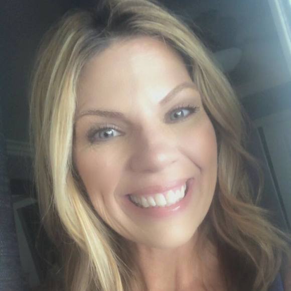 Profile Picture of Jennifer Smith-corrales (@ja_1974) on Poshmark
