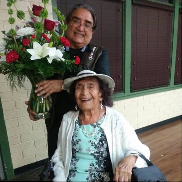 Profile Picture of Dwayne Gallegos (@dwaynegallegos) on Poshmark