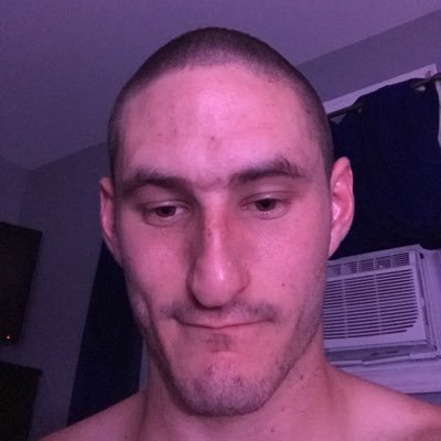 Profile Picture of Andre Menard (@andremenard19) on Twitter