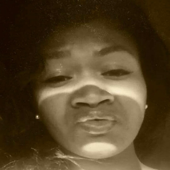 Profile Picture of Jasmine Howard (@menabee47) on Poshmark