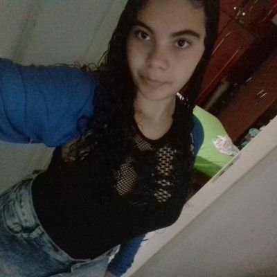 Profile Picture of Joyce Medeiros (@JoyceMe00611085) on Twitter