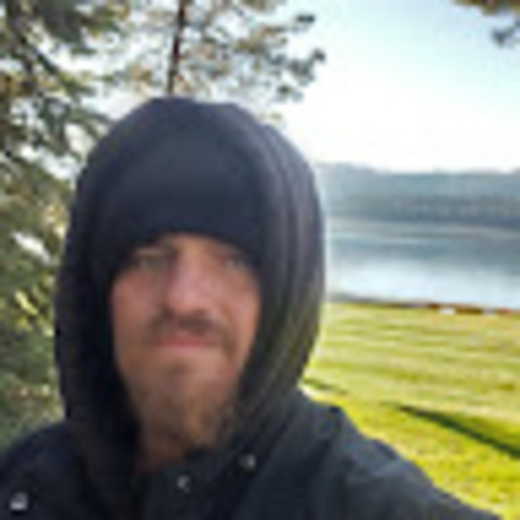 Profile Picture of Andy Brent (@andybrent661) on Poshmark