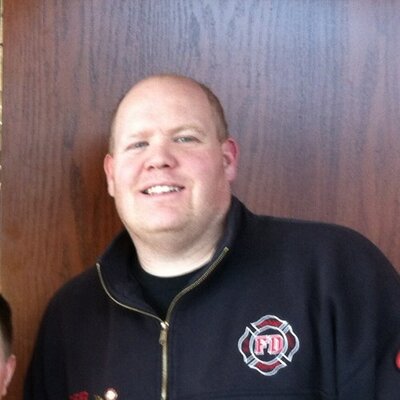 Profile Picture of John Linder (@biglindy71) on Twitter