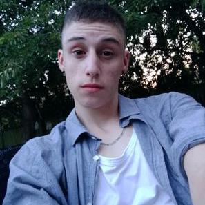 Profile Picture of Daniel Taylor Hersh (@9554c36878b3401) on Twitter