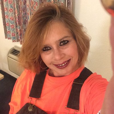 Profile Picture of Ronda Smith (@leeronda67) on Twitter