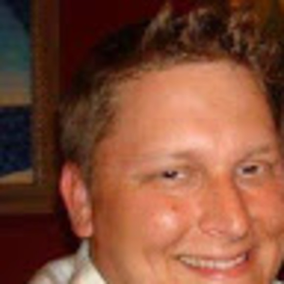 Profile Picture of Adrian Pescetto (@adrianpescetto) on Poshmark