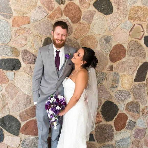 Profile Picture of Crystal Lovelace (@lildvl101) on Poshmark