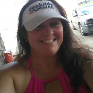 Profile Picture of Shelly Tesseneer (@shelly.tesseneer) on Facebook