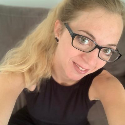Profile Picture of Christina Schmitt (@Christi18667031) on Twitter