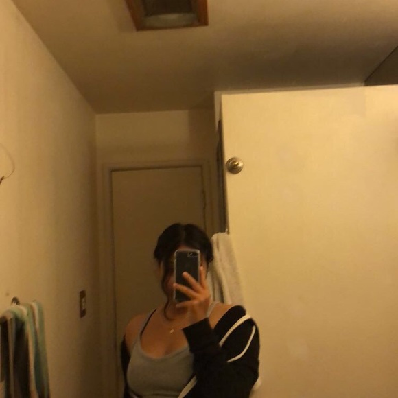 Profile Picture of Madison Jimenez (@madison_jimenez) on Poshmark