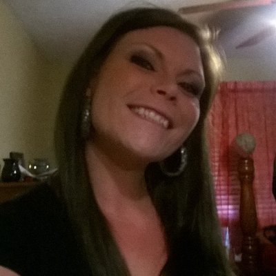 Profile Picture of Reva Jo Roberson (@Revajo_13) on Twitter