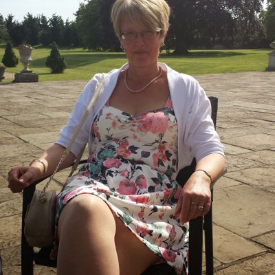 Profile Picture of Julie Marks (@JulieDawnMarks) on Twitter