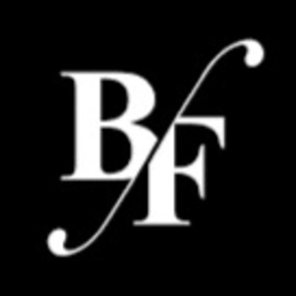 Profile Picture of Brooke Flask (@brookeflask) on Poshmark