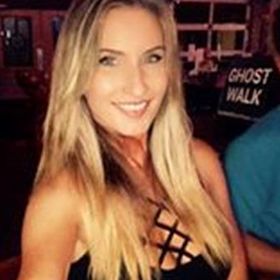 Profile Picture of Amy Williams (@adebibekarima77) on Pinterest