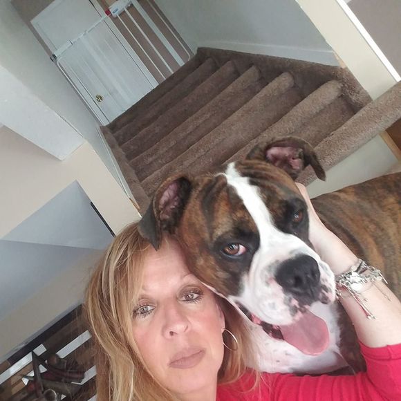 Profile Picture of Lisa Fortunato mueller (@jnyice) on Poshmark