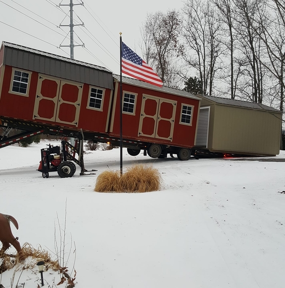 Profile Picture of Samuel Herschberger (@samuel179921) on Poshmark