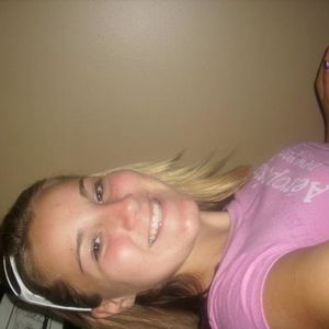 Erin Renshaw - Myspace Profile Picture of Erin Renshaw (@404748506) on Myspace