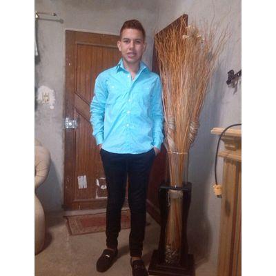 Profile Picture of Carlos Almanza (@carlos_almanza_) on Twitter