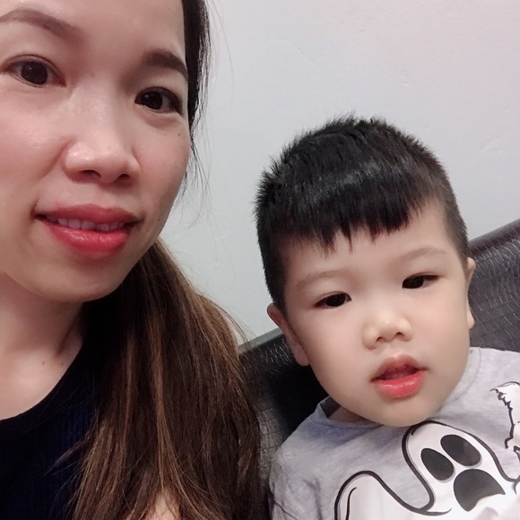 Profile Picture of Pham Anh (@pham_anh) on Poshmark