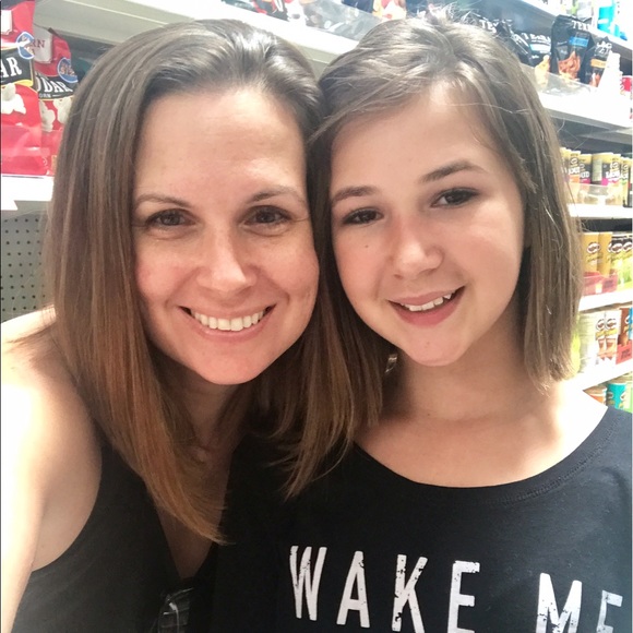 Profile Picture of Cheryl Parramore (@parramor6) on Poshmark