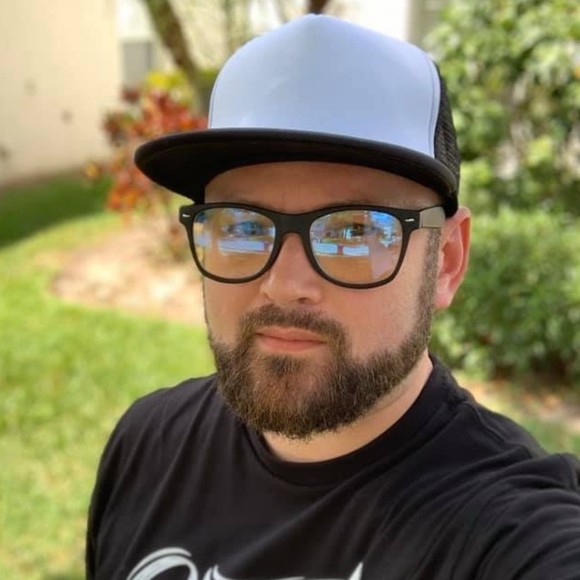 Profile Picture of Dustin Copeland (@backbeatapparel) on Poshmark