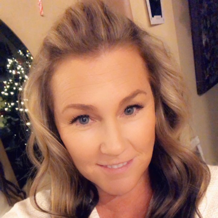 Profile Picture of user9576595779336 (@@jeannesettle) on Tiktok