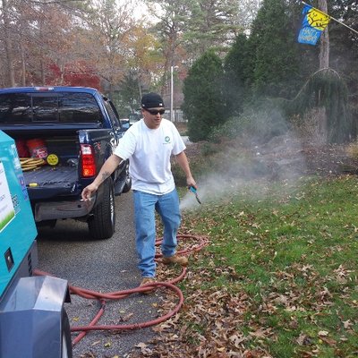 Profile Picture of Randy Leong (@RBLlawnservice) on Twitter