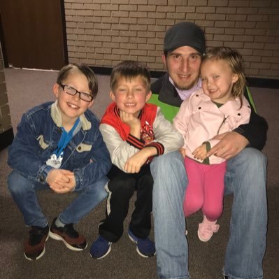 Profile Picture of Jonathan McCutchen (@JonathanMcCutc6) on Twitter