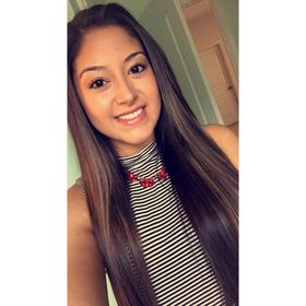 Profile Picture of Jasmine Cardenas (@jasminelcardenas) on Pinterest