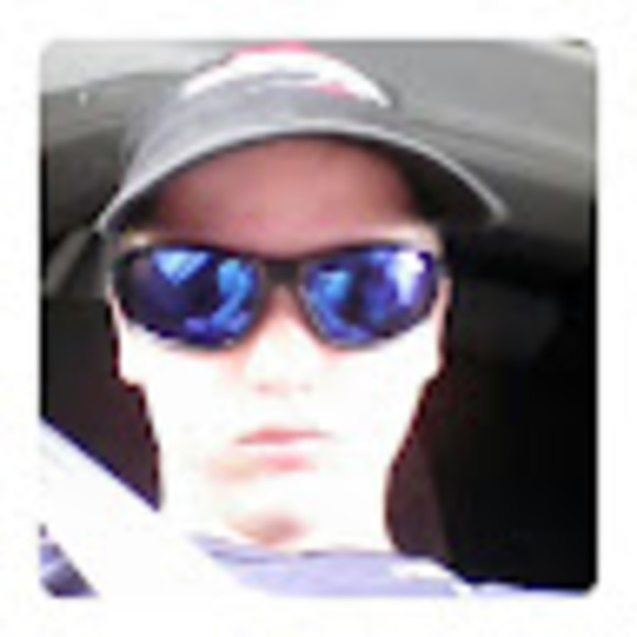 Profile Picture of Joseph Holloway (@birdbrainjr2003) on Poshmark