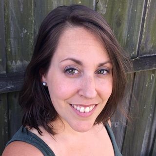 Profile Picture of April Scott (April Sipe) (@aprilsipe) on Facebook