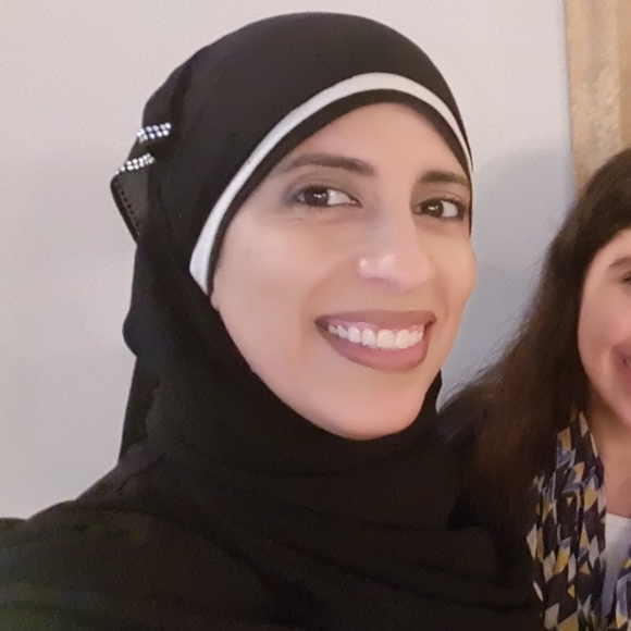 Profile Picture of Amal Abdalla (@amalabdalla) on Poshmark