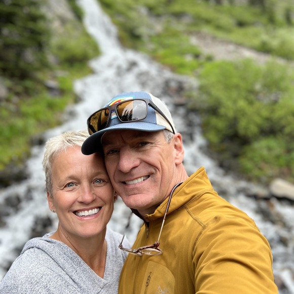 Profile Picture of Darlene Casuccio (@darcasuccio) on Poshmark