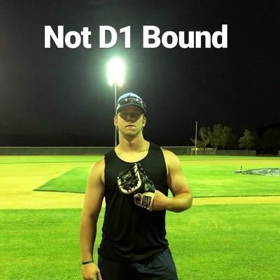 Profile Picture of Chris Loeb (@loebcity) on Twitter