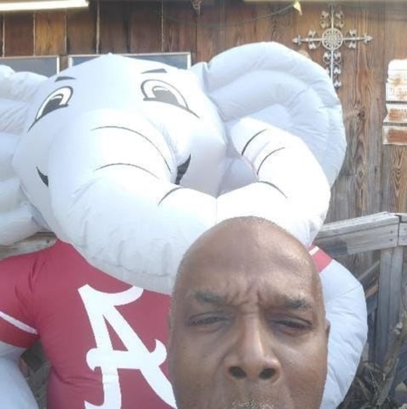 Profile Picture of Jerry Samuel (@jerrysamuel289) on Poshmark
