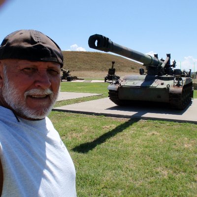 Profile Picture of Phillip Gonzalez (@philg9261) on Twitter