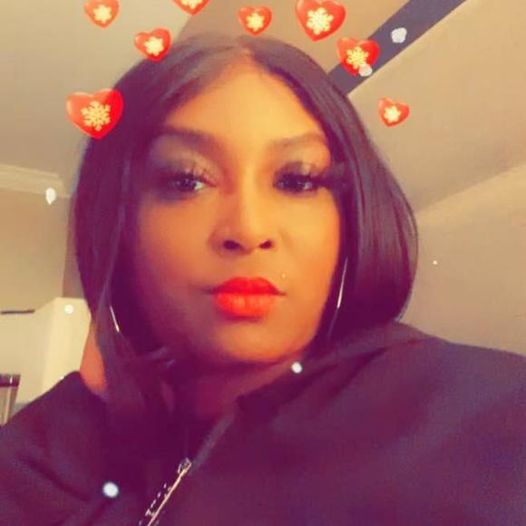 Profile Picture of Kimmy Kim (@kimberlyc2007) on Poshmark