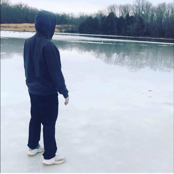 Profile Picture of Taryn Kleinhenz (@taryn2301) on Poshmark