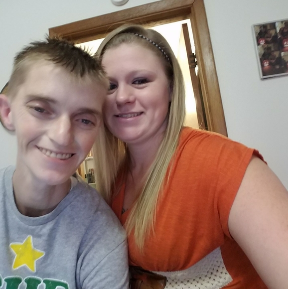 Profile Picture of Kimberly Maples (@jessica1378) on Poshmark