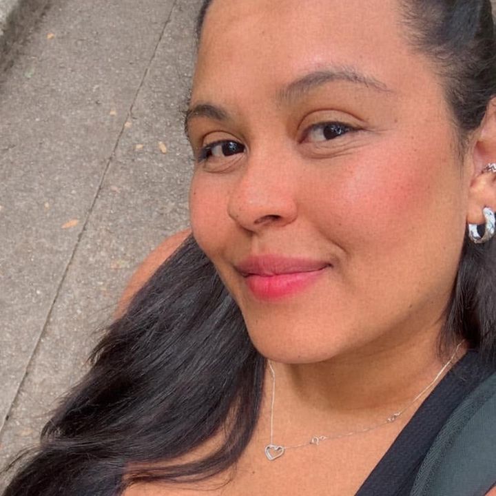 Profile Picture of Amanda Barretto (@amandafbmakeup) on Tiktok