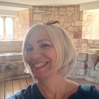 Profile Picture of Deborah Trotter (@deborah.trotter) on Instagram