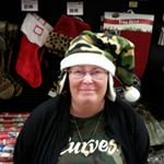 Profile Picture of Dena Ramsey Campbell (@pixieclown) on Instagram