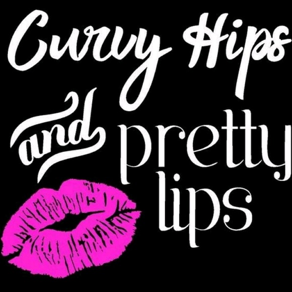 Profile Picture of Yazmin Sanchez (@yasmins825) on Poshmark