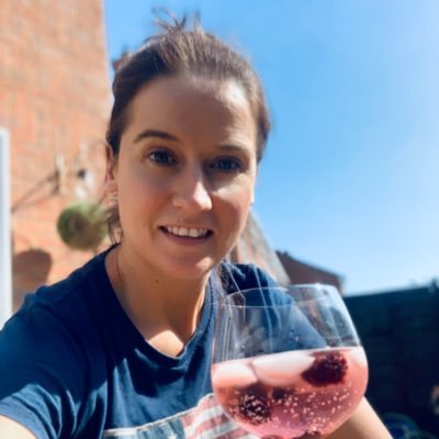 Profile Picture of Clodagh Ryan (@clodaghryan2005) on Twitter