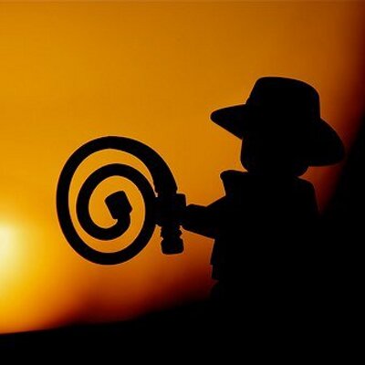 Profile Picture of Pat Vargas (@violetavar) on Twitter