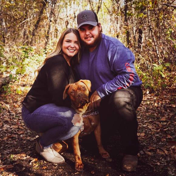 Profile Picture of Tayler Skjerven (@taylorskjerven) on Poshmark